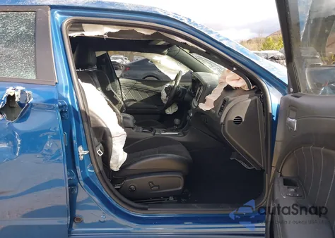 2022 Dodge Charger Scat Pack z USA, uszkodzony, nr VIN 2C3CDXGJ6NH261830